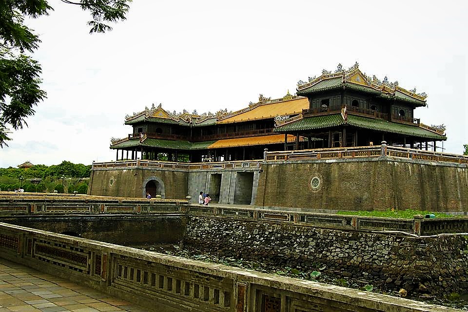 places to visit in hue vietnam