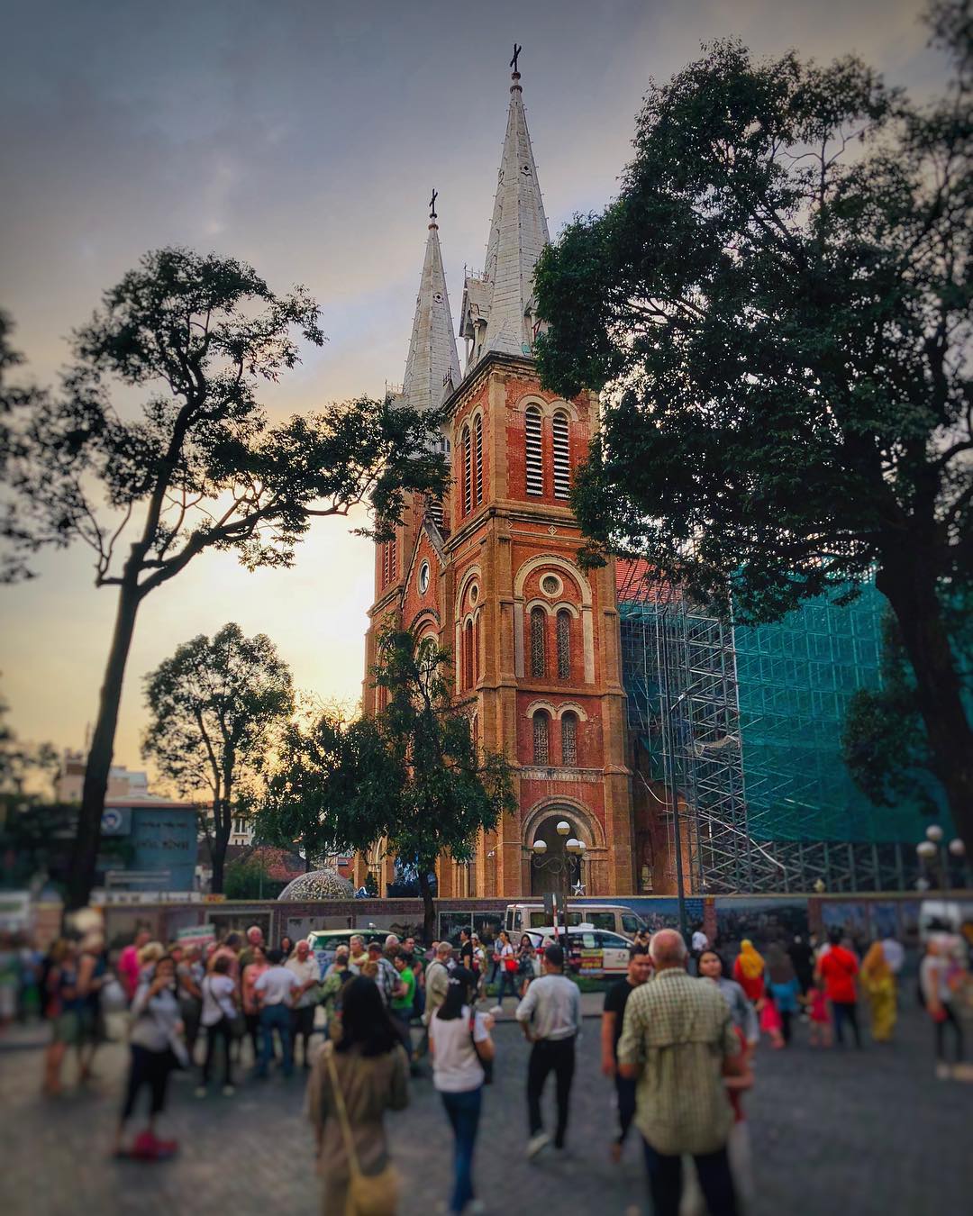 where to celebrate christmas in saigon