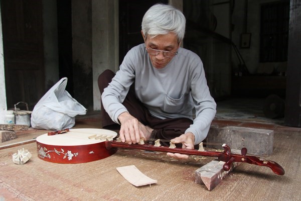 Dao Xa Traditional Musical instrument Handicraft Villages Around Hanoi