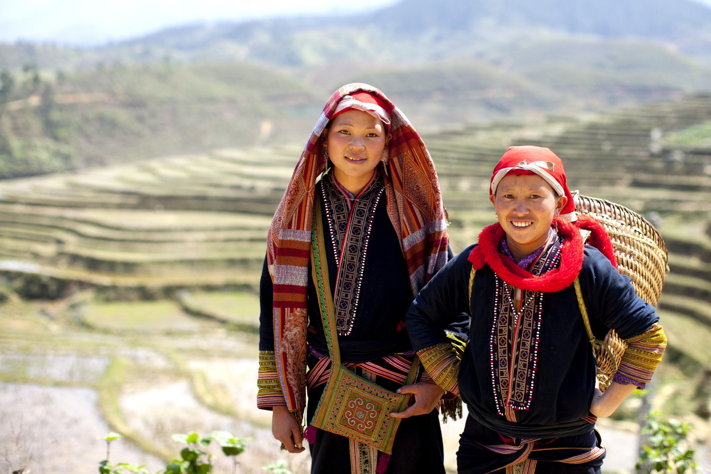 sapa-ethic-costumes