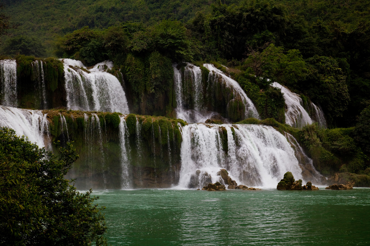 ban gioc waterfall facts