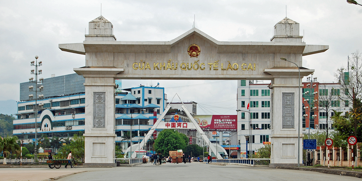 lao cai to hekou border crossing