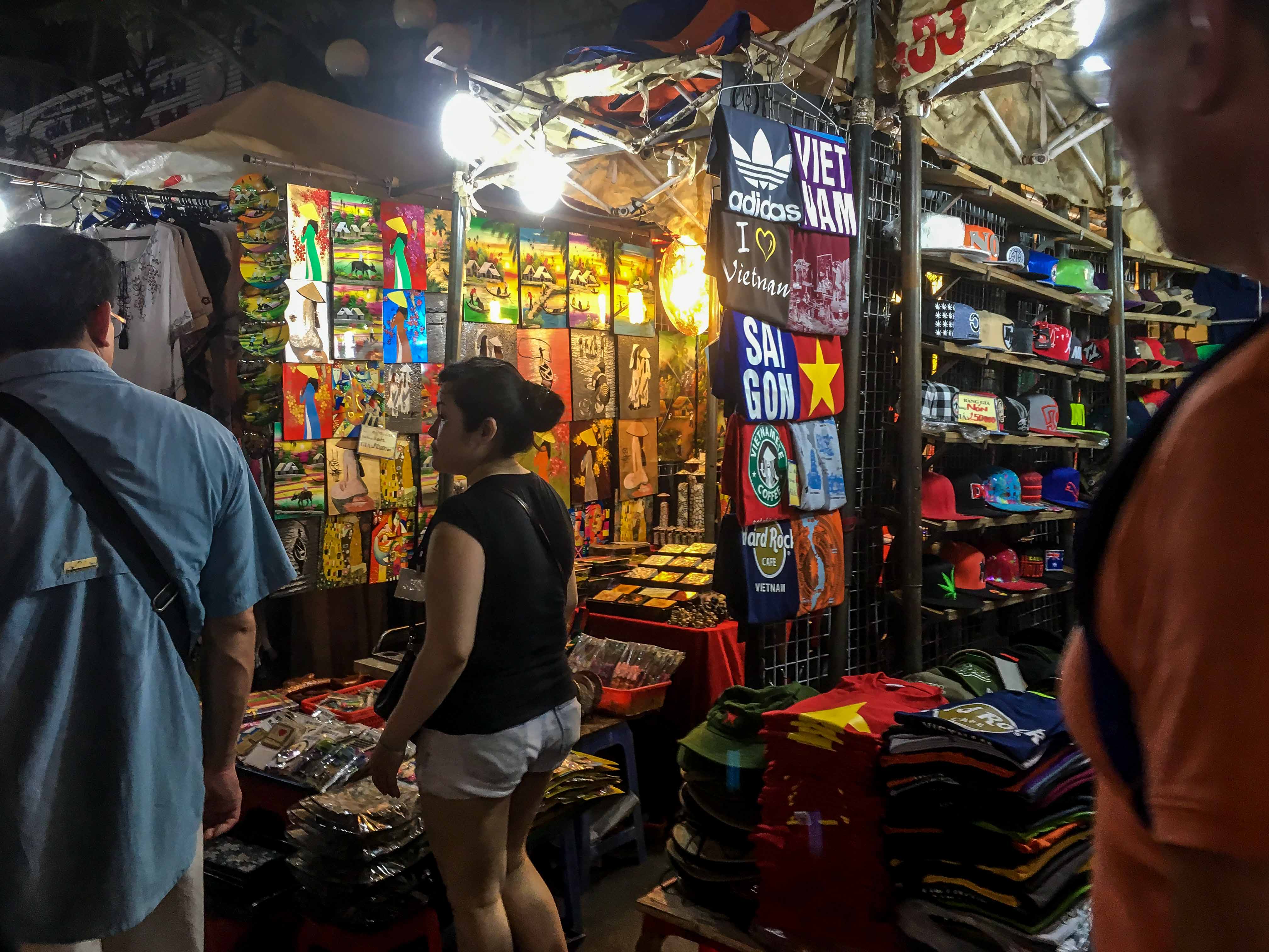 night markets saigon