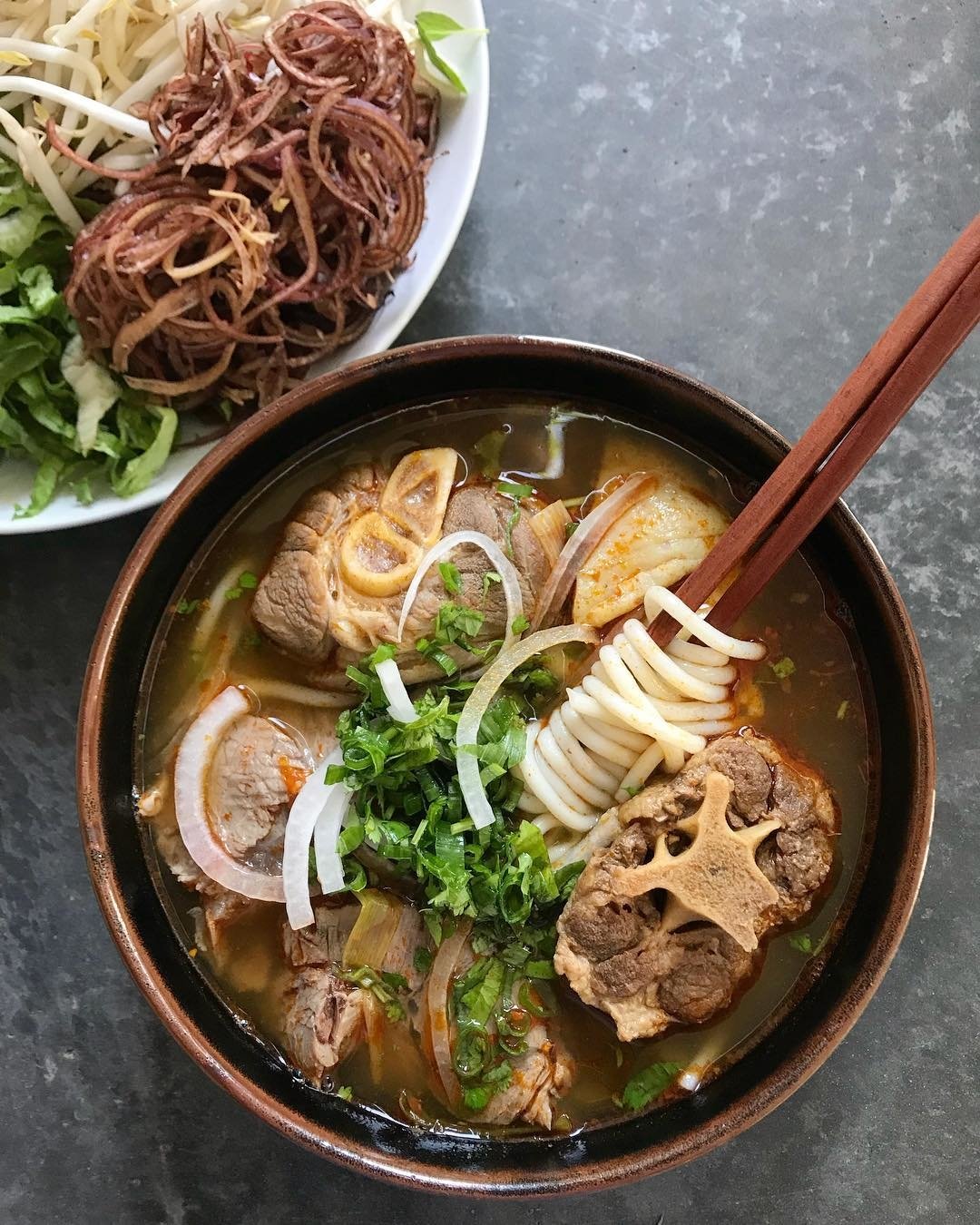 history of bun bo hue noodle soup