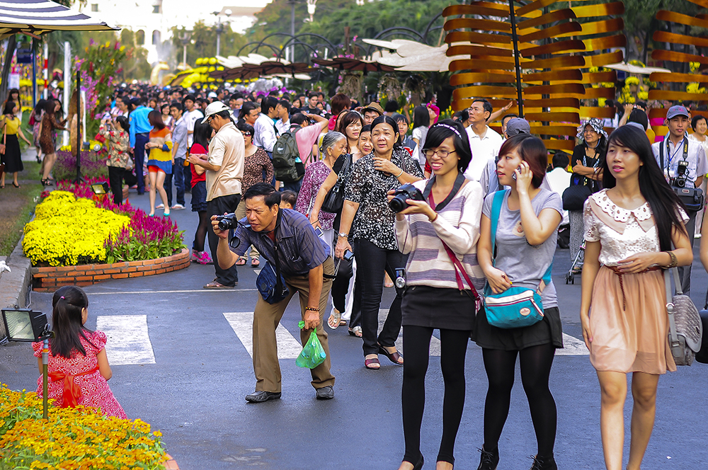 Walking Street Nguyen Hue