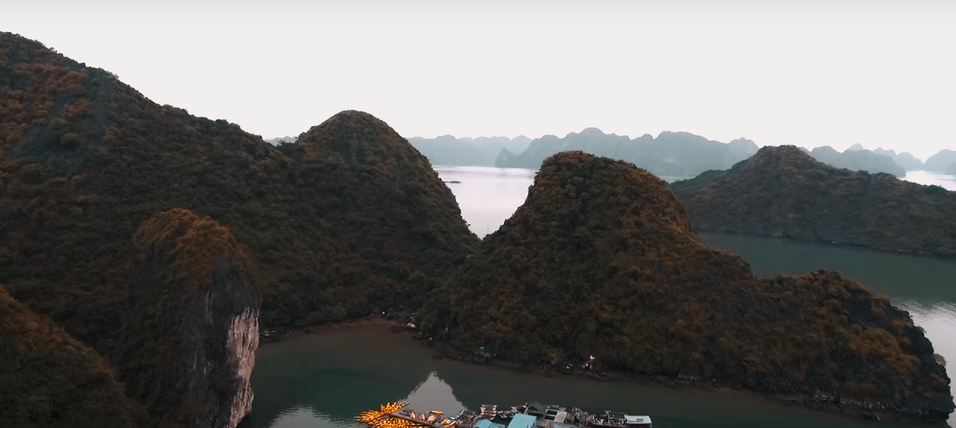 floating fishing villages in ha long bay