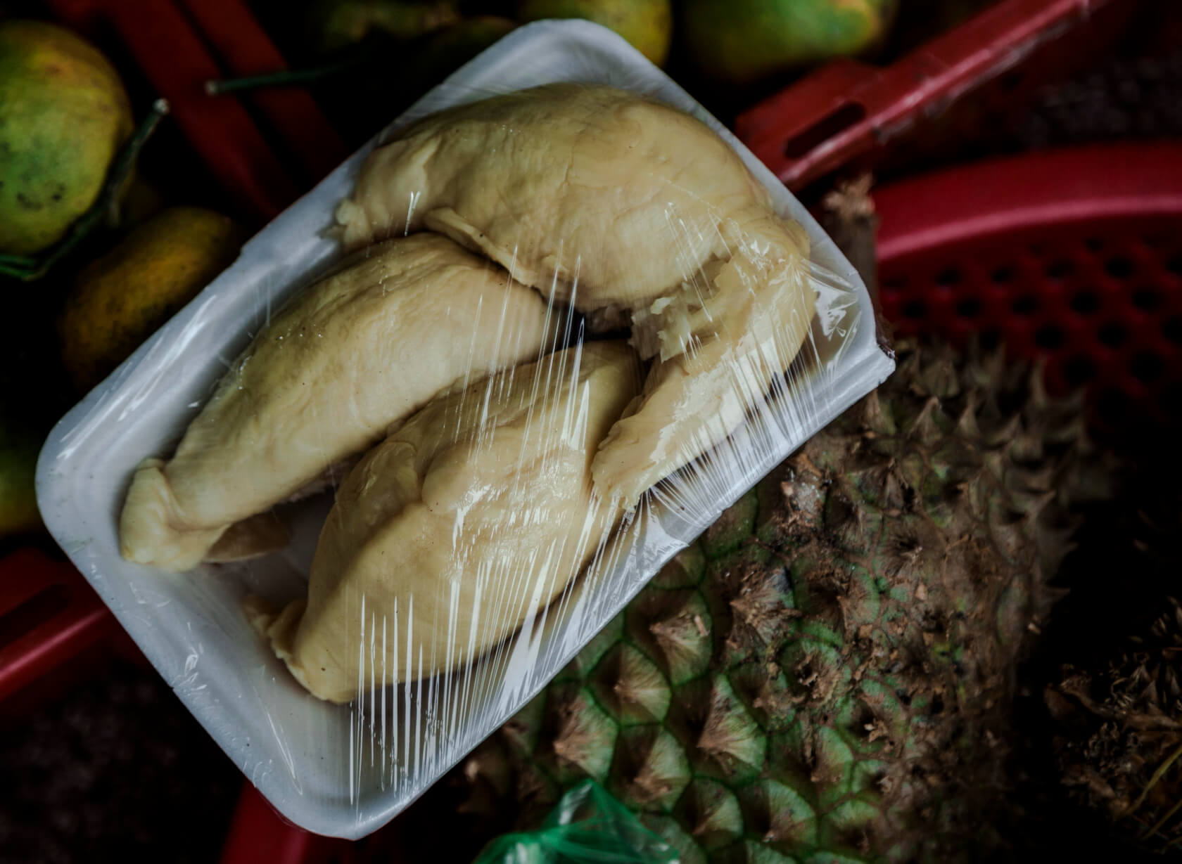 tropical fruits in vietnam