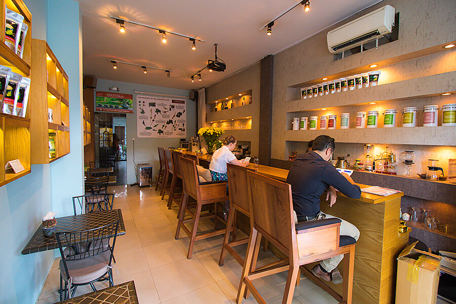 cafes near ben thanh market restaurants