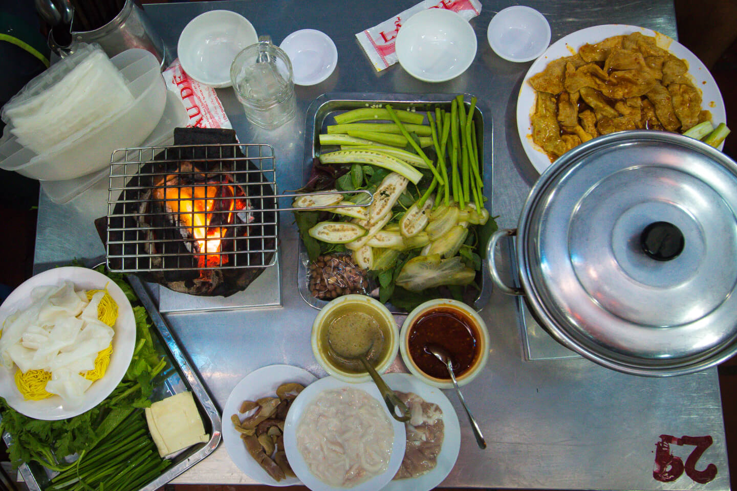 vietnamese goat hot pot lau de