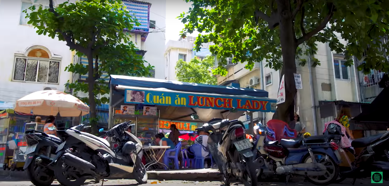 lunch_lady_sai_gon_anthony_bourdain