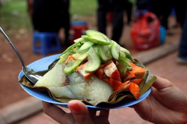 5-best-dishes-hanoi-breakfast pyramid dumpling