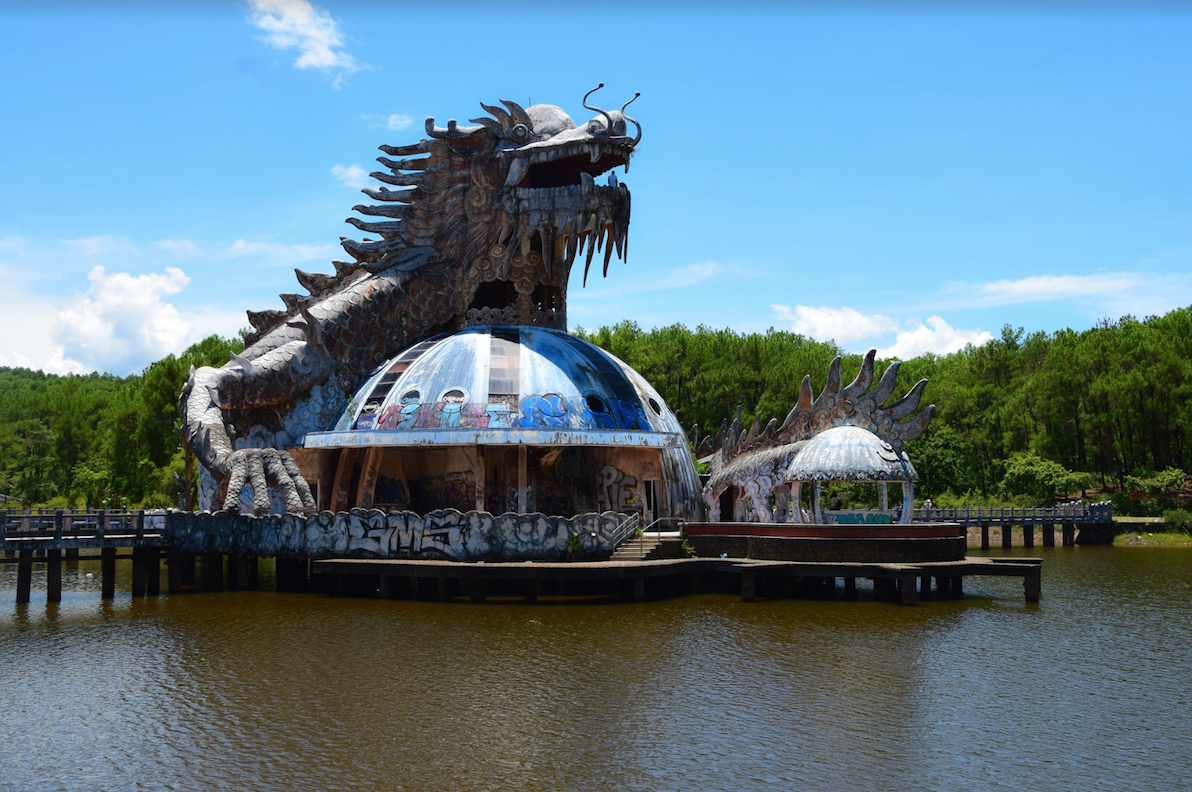 abandoned-water-park