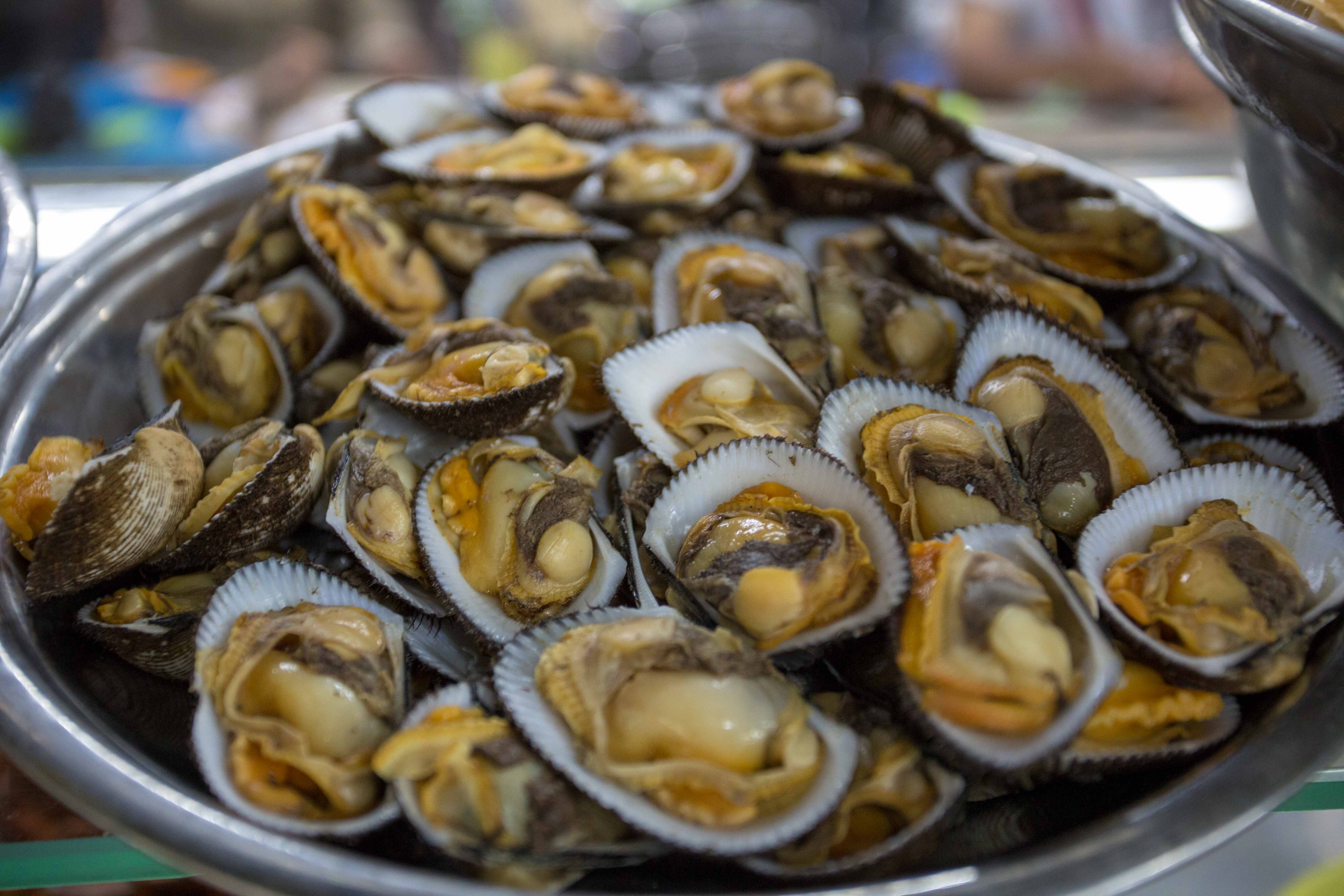 best seafood restaurant saigon oyster clams