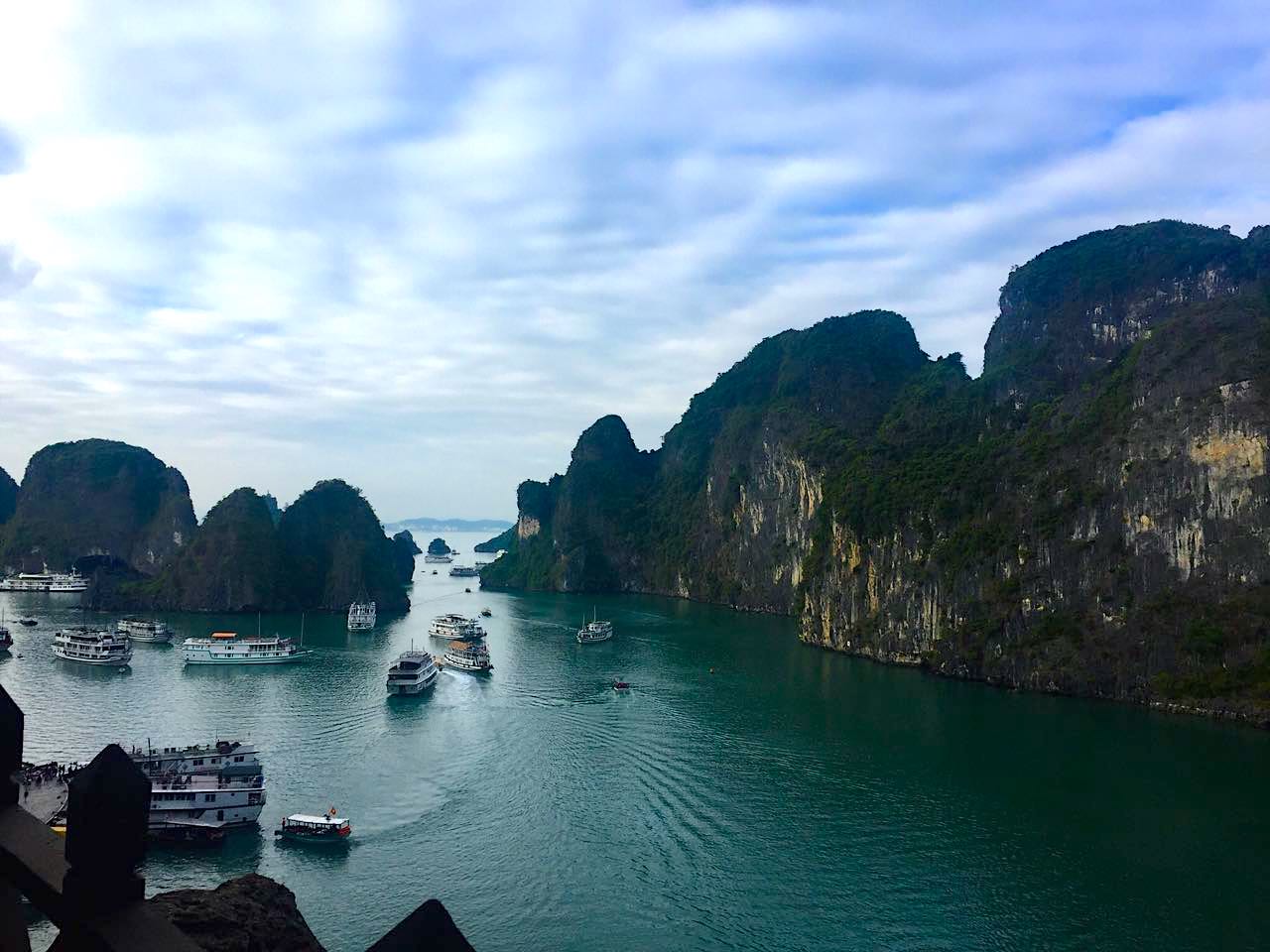 floating villages in ha long bay