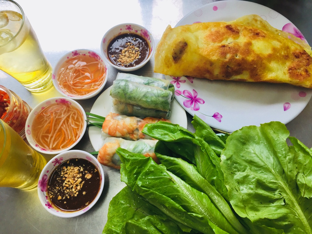 anthony bourdain banh xeo