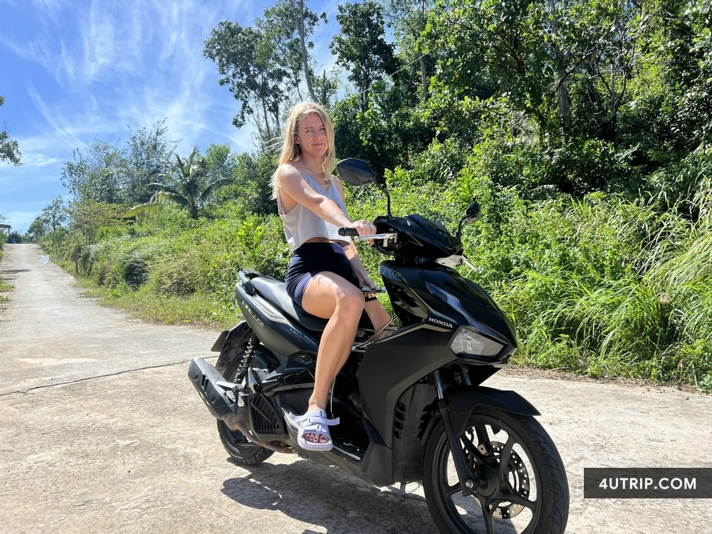 Scooters for rent near Phu Quoc airport